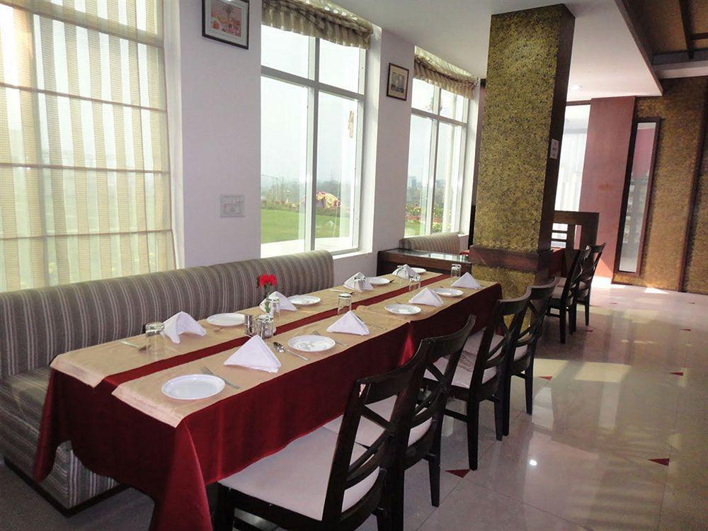 Orange Resort Baddi Exterior photo